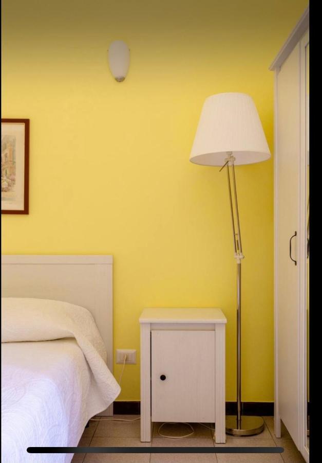 Casa Vacanze "Il Vaticano A 2 Passi" Rom Exterior foto
